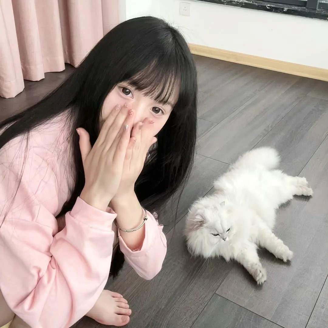 这些女人们封面